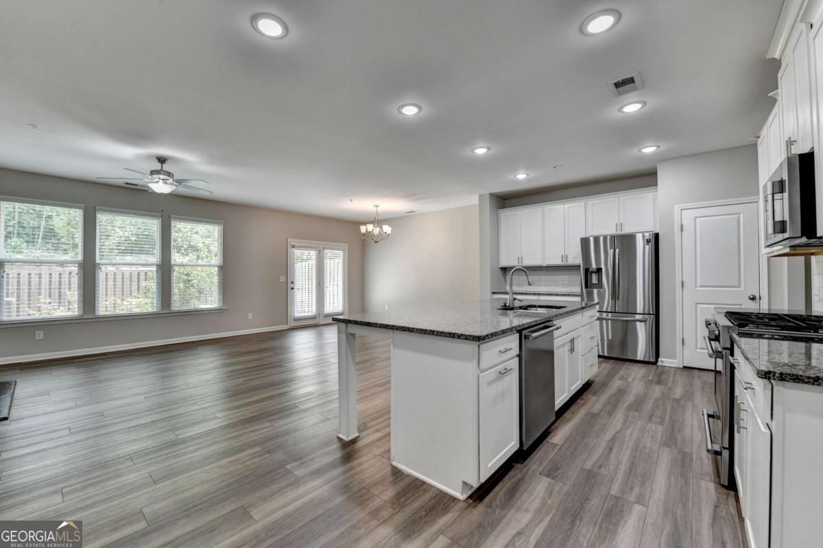 315 DUVAL DR