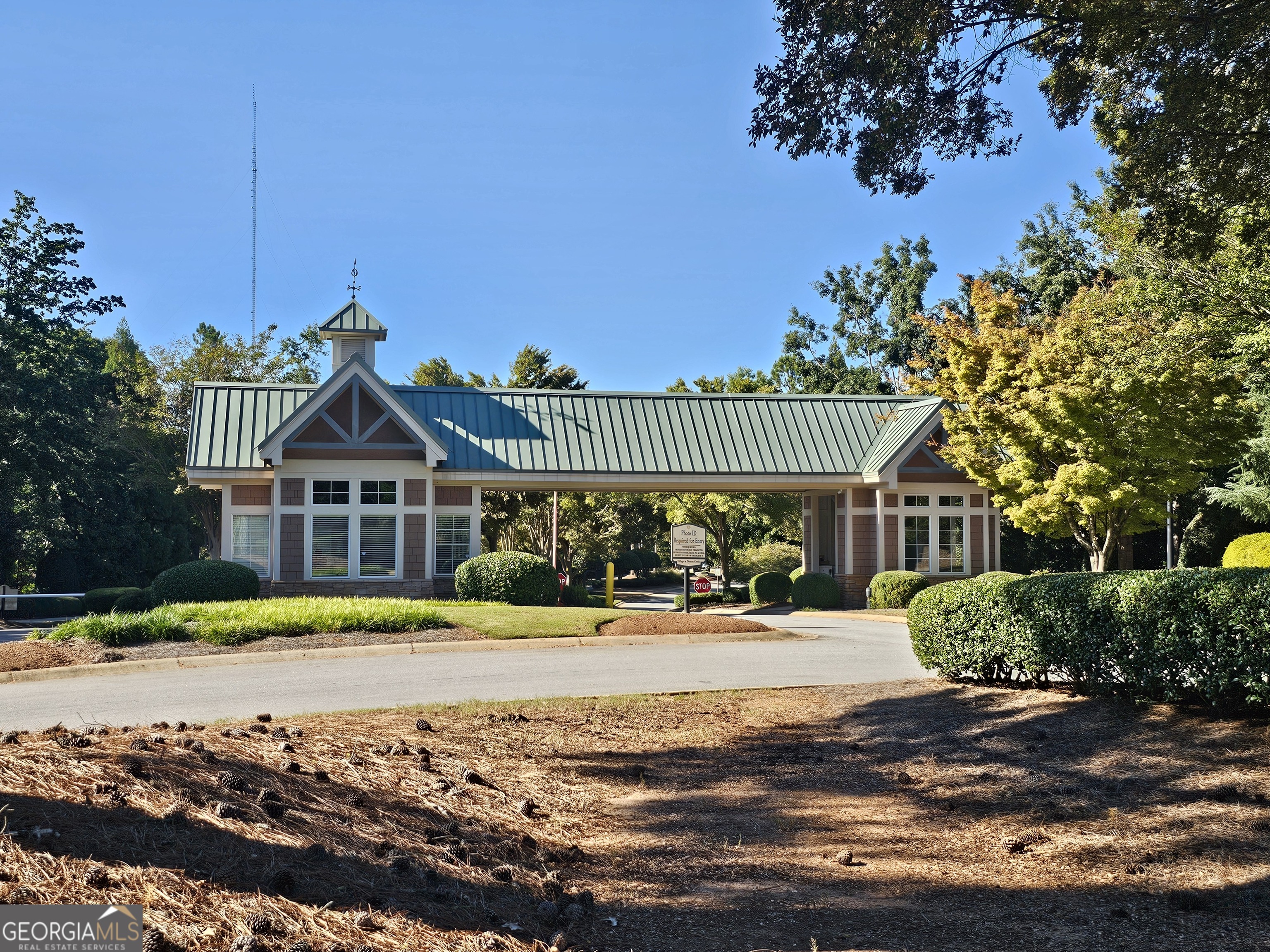 5911 Chimney Rock DR