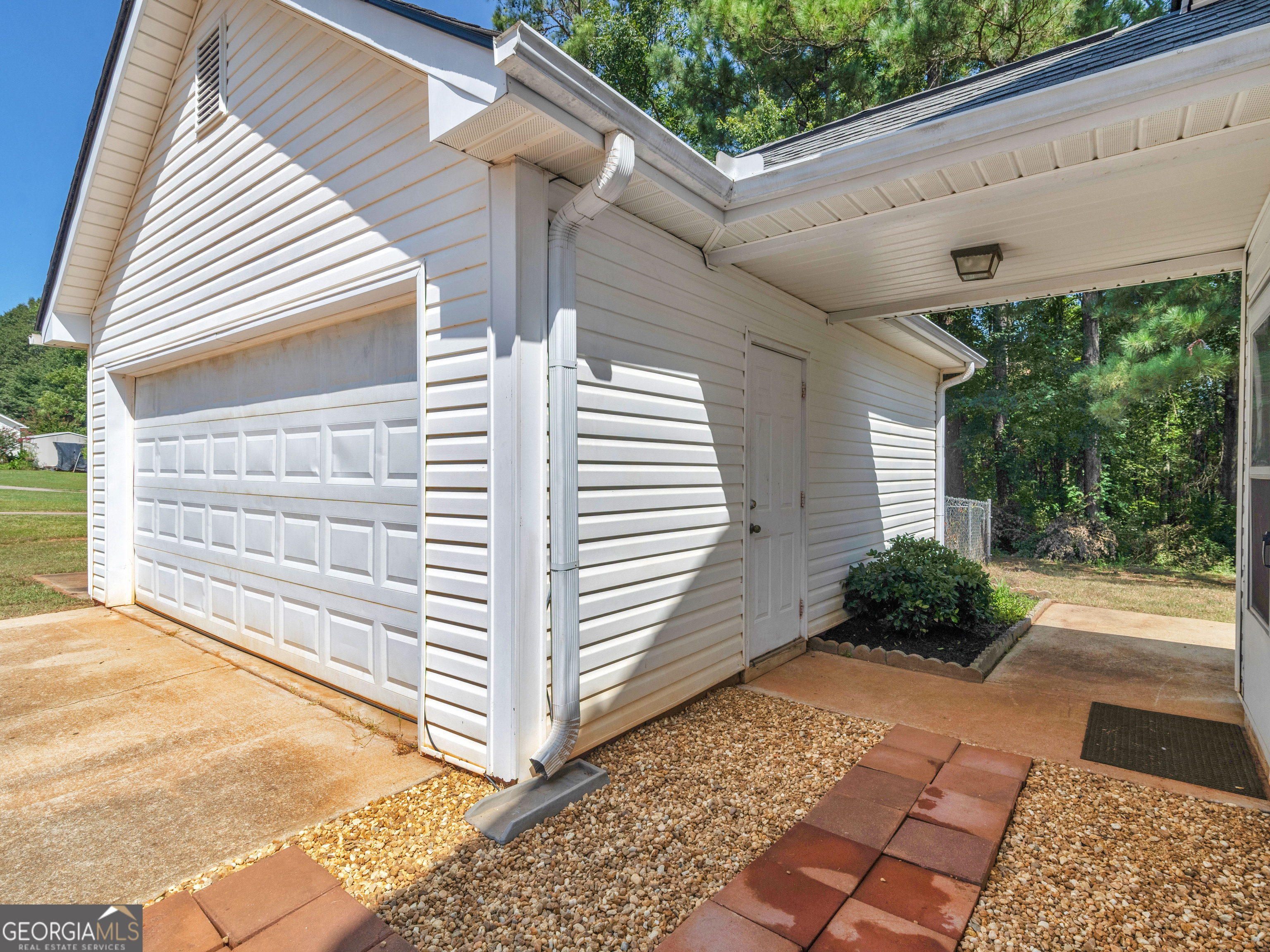 1293 Coan DR