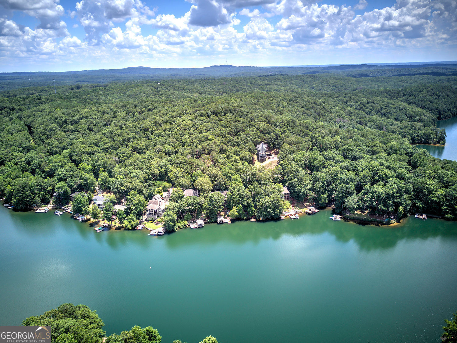 Waleska, Georgia 30183, United States, 3 Bedrooms Bedrooms, ,4 BathroomsBathrooms,Residential,Active,174908