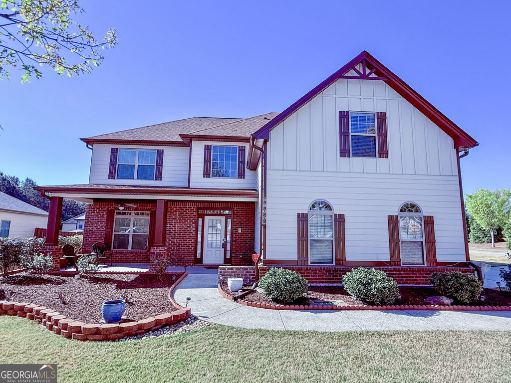 Photo of 5805 Fielding Ct, Cumming, GA 30041 (MLS # 10729123)