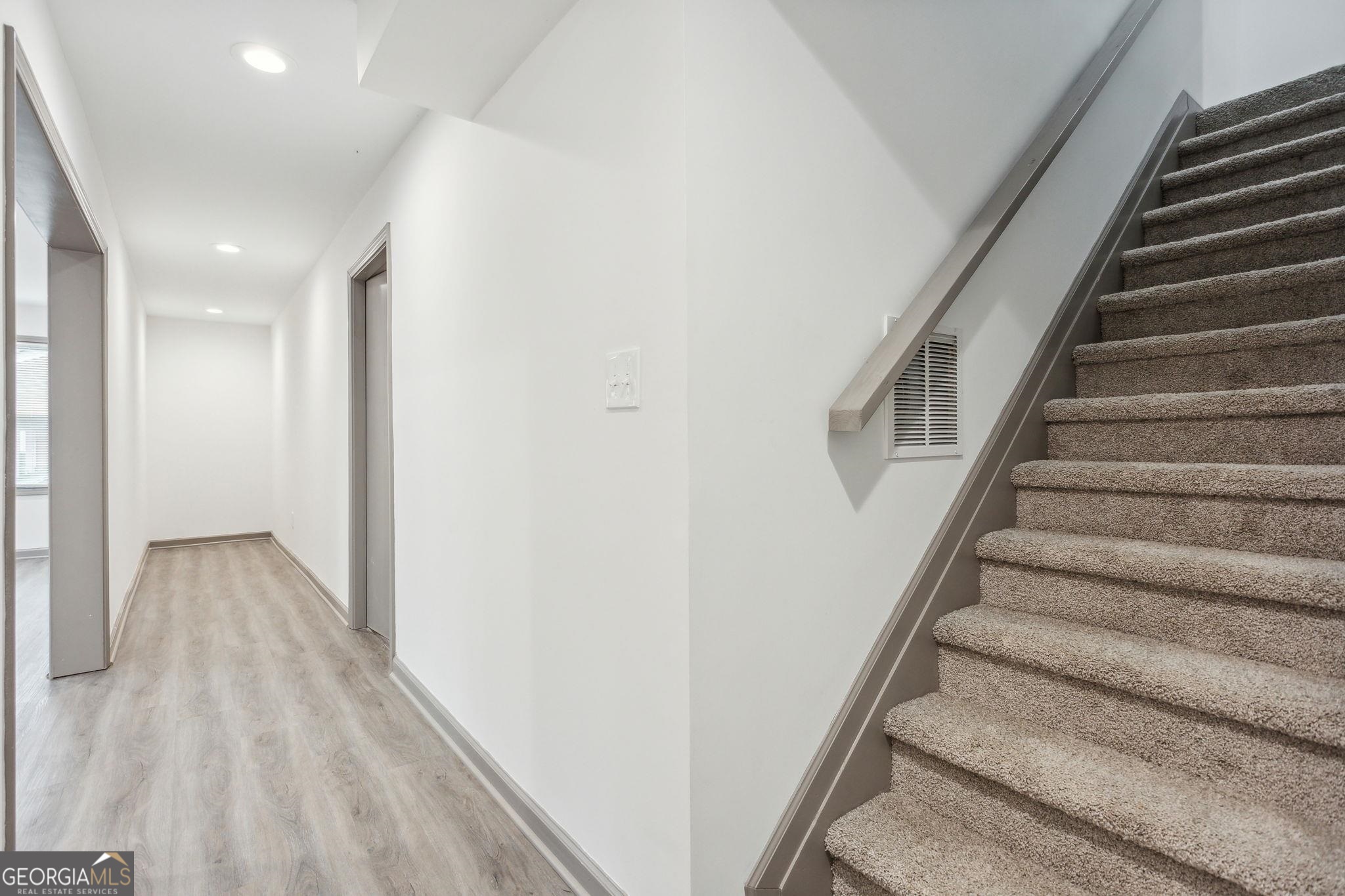 Thompson Terrace - Residential