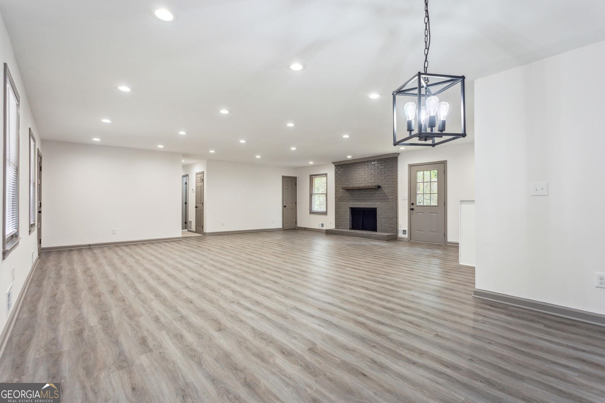 Thompson Terrace - Residential