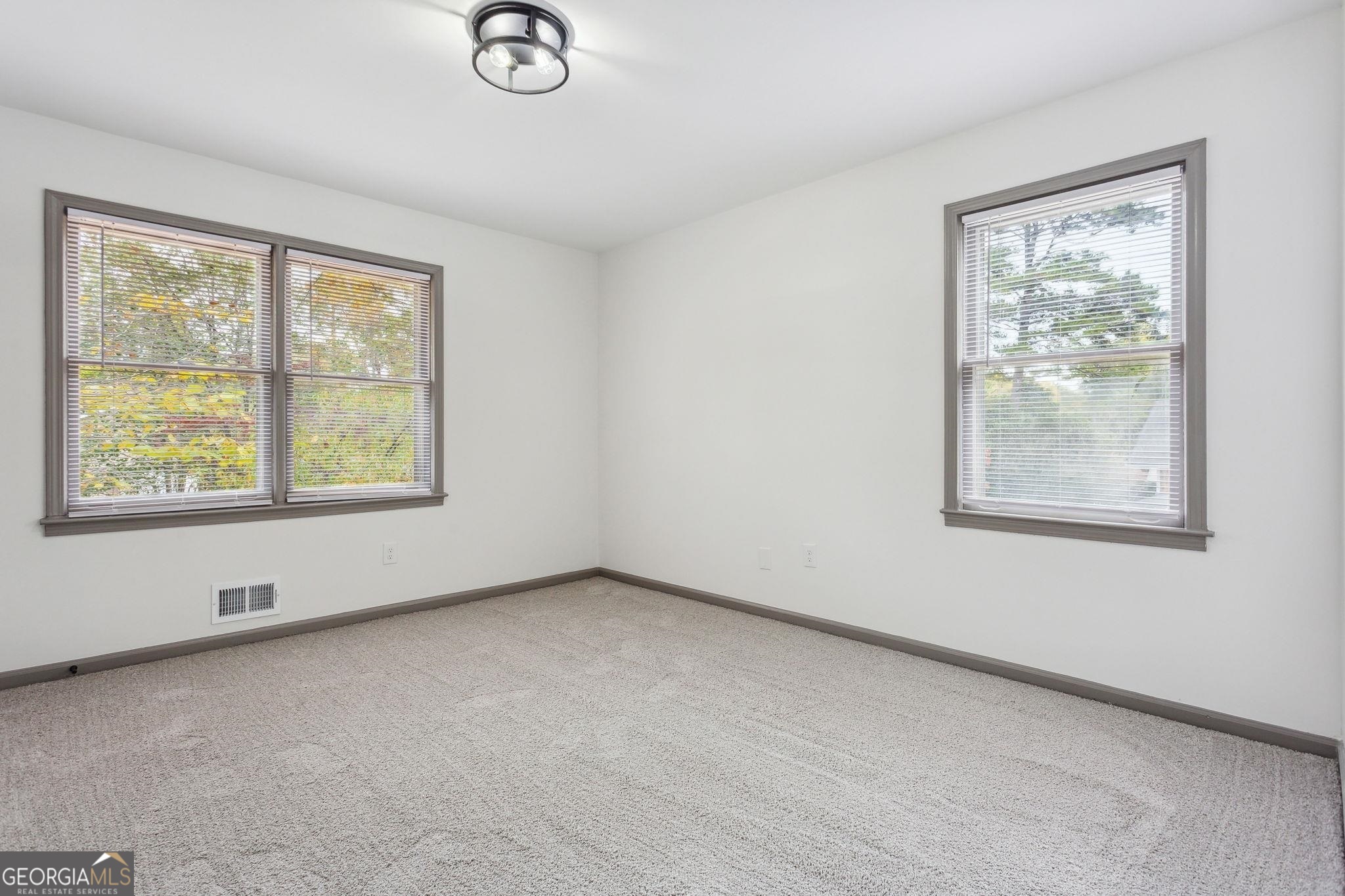 Thompson Terrace - Residential