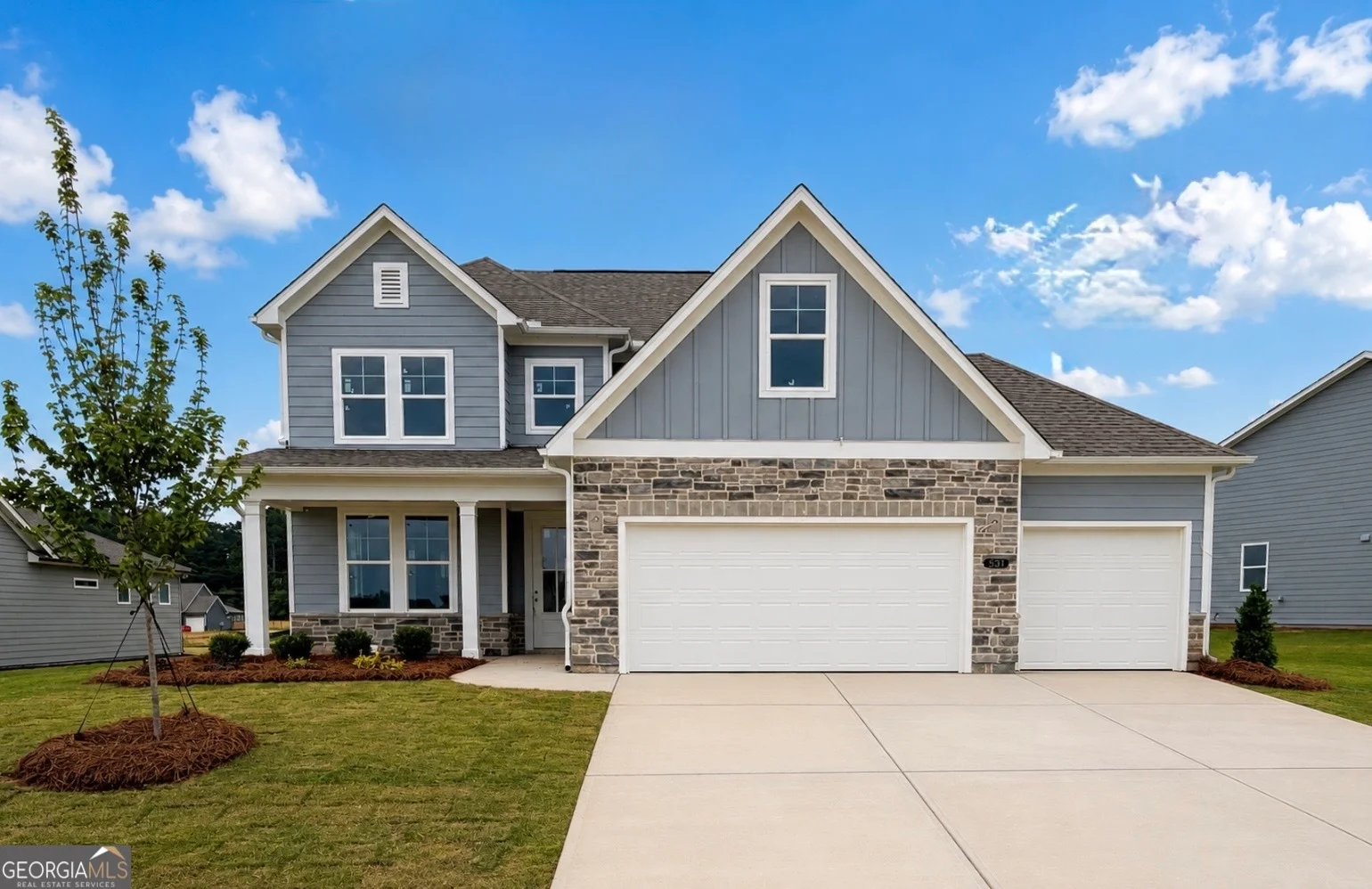 551 Grand Wehunt Drive