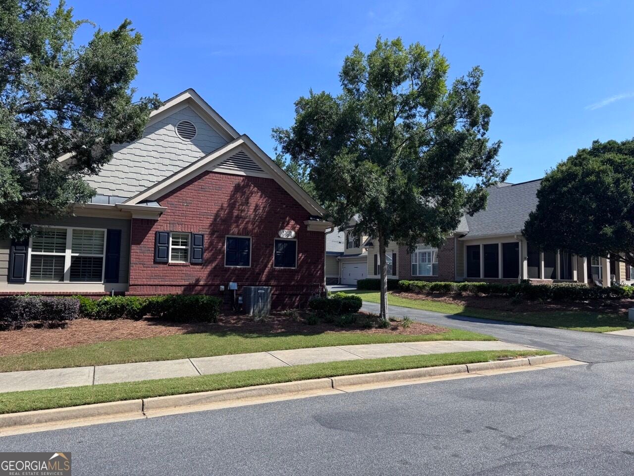 1515 Bluestone DR