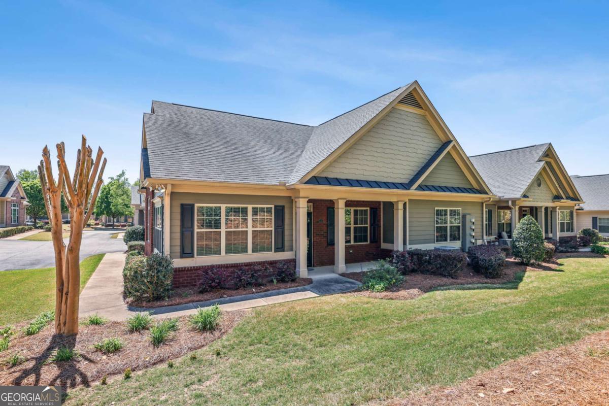 1515 Bluestone DR