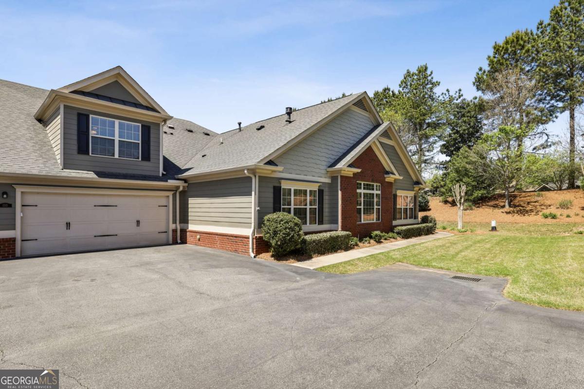 1515 Bluestone DR