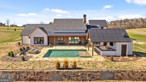 84 Bravo Rivera WAY Ellijay GA 30536