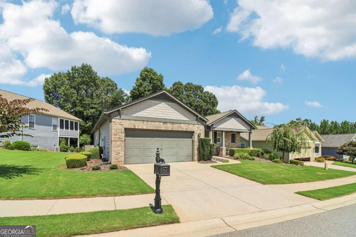 3217 Black Gum LN SW