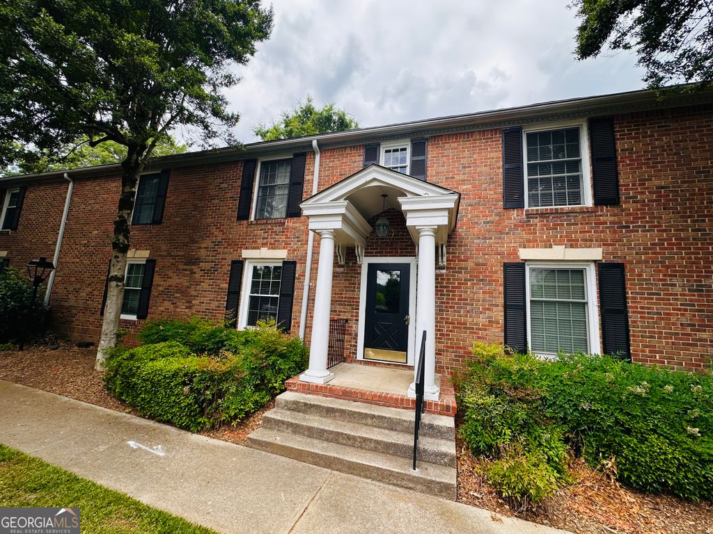 Photo of 6700 Roswell Road #24E, Atlanta, GA 30328 (MLS # 10774771)