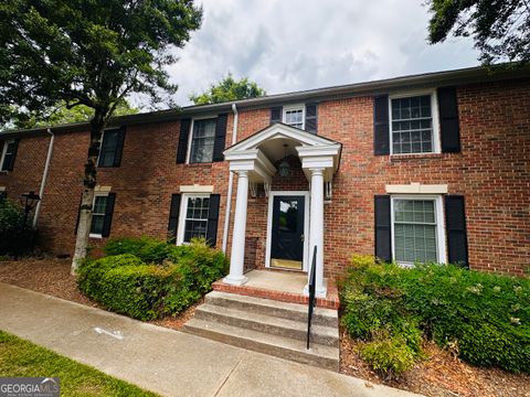 Photo of 6700 Roswell Road #24E, Atlanta, GA 30328 (MLS # 10774771)
