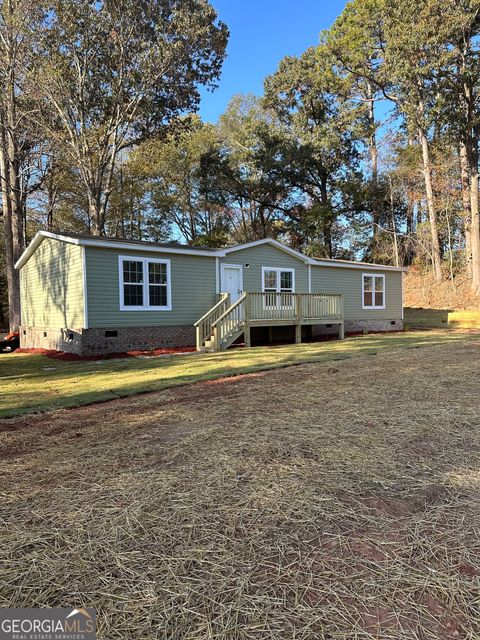 A home in Eastanollee