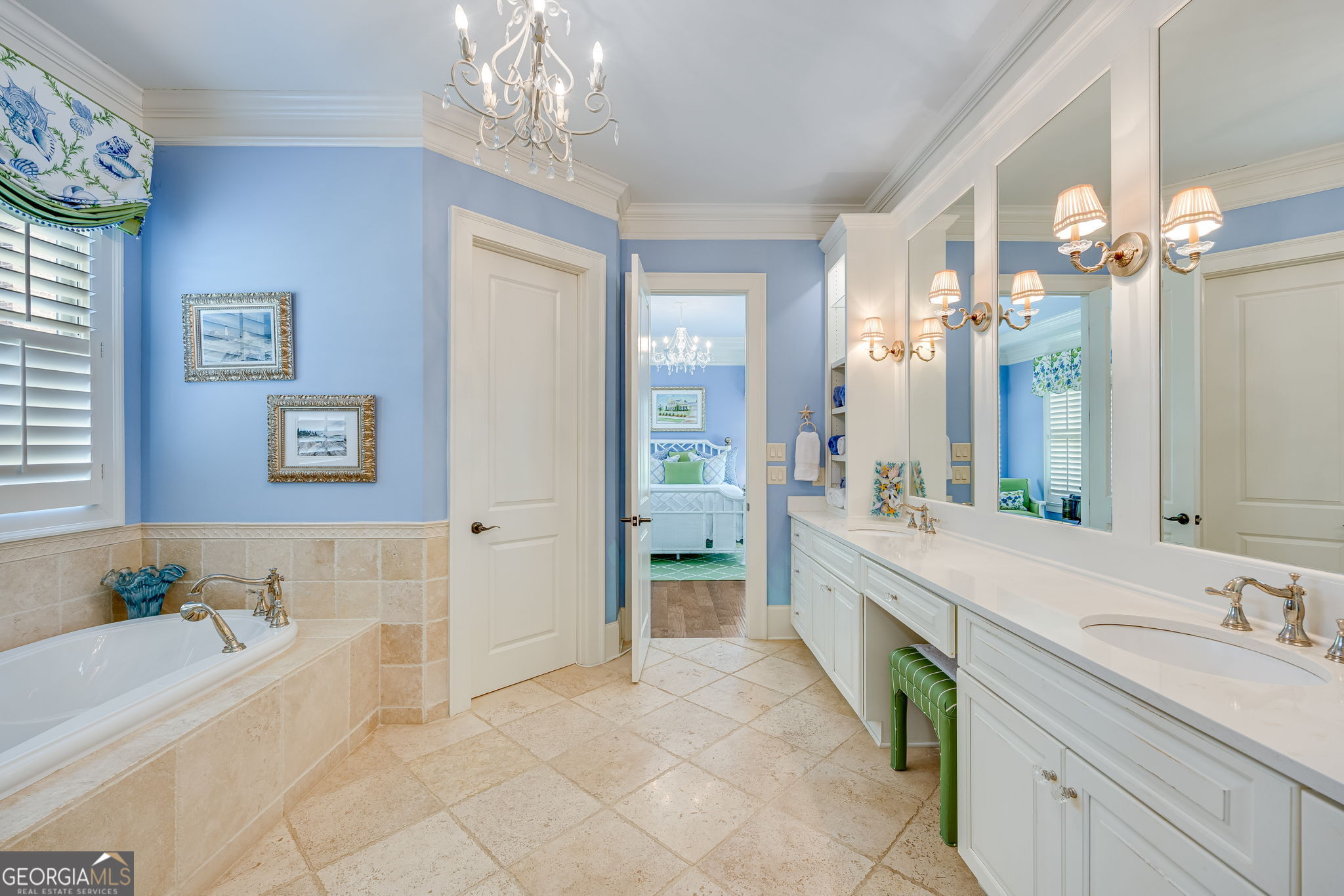 The Georgia Club - Residential