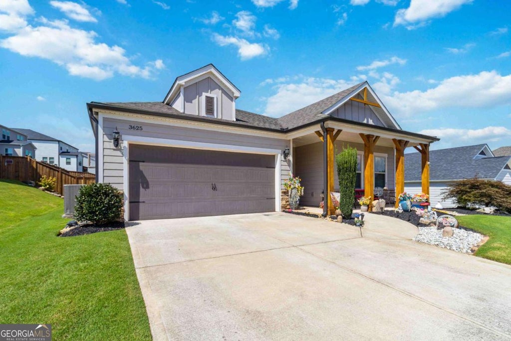 Photo of 3625 Summerpoint Crossing, Cumming, GA 30028 (MLS # 10826884)