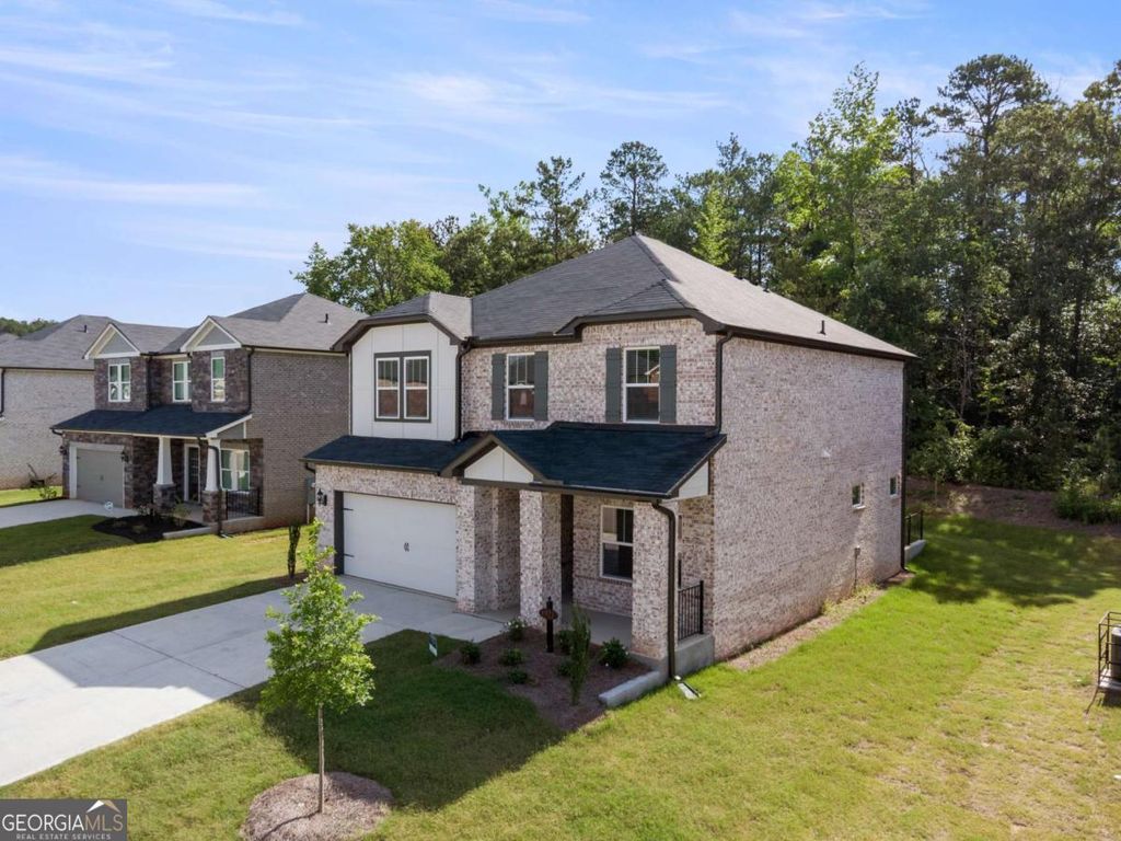 Photo of 6921 Winchester Place, Fairburn, GA 30213 (MLS # 10797393)