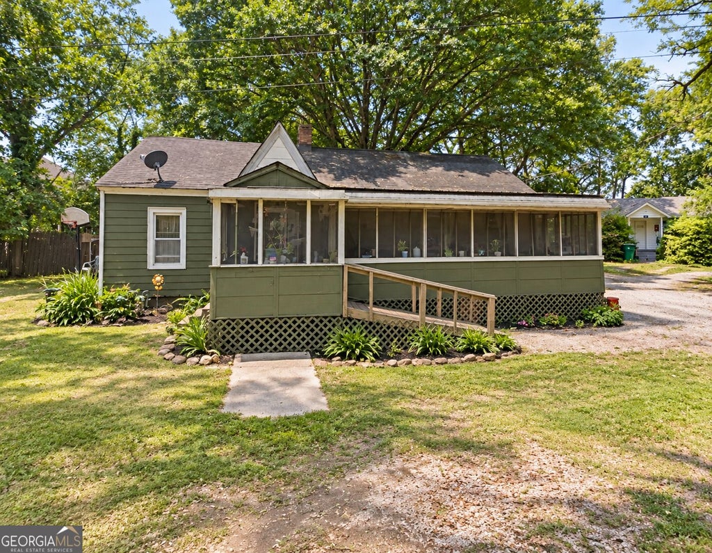 Photo of 23 Hosch Circle, Winder, GA 30680 (MLS # 10871687)