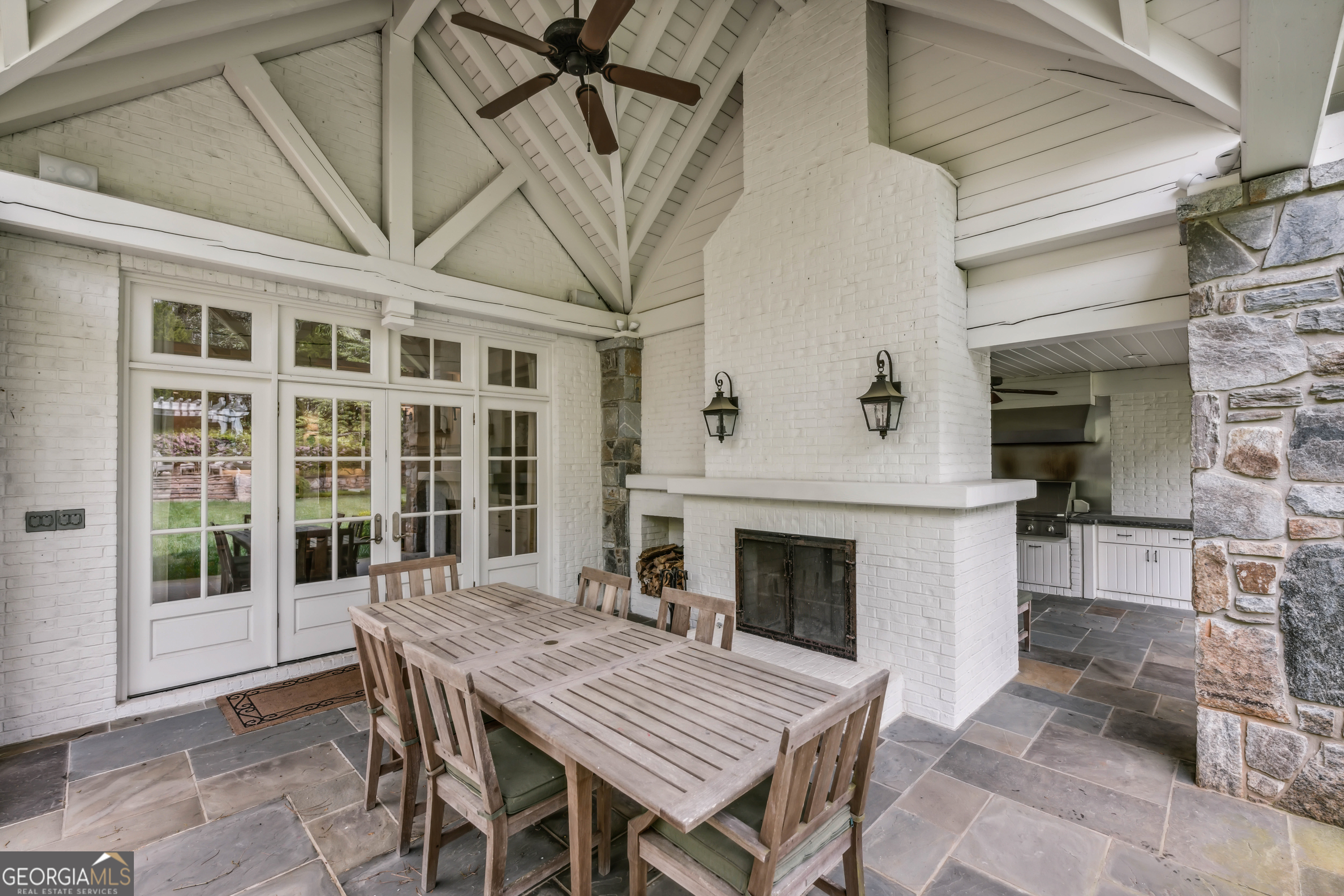 Historic Brookhaven - Residential