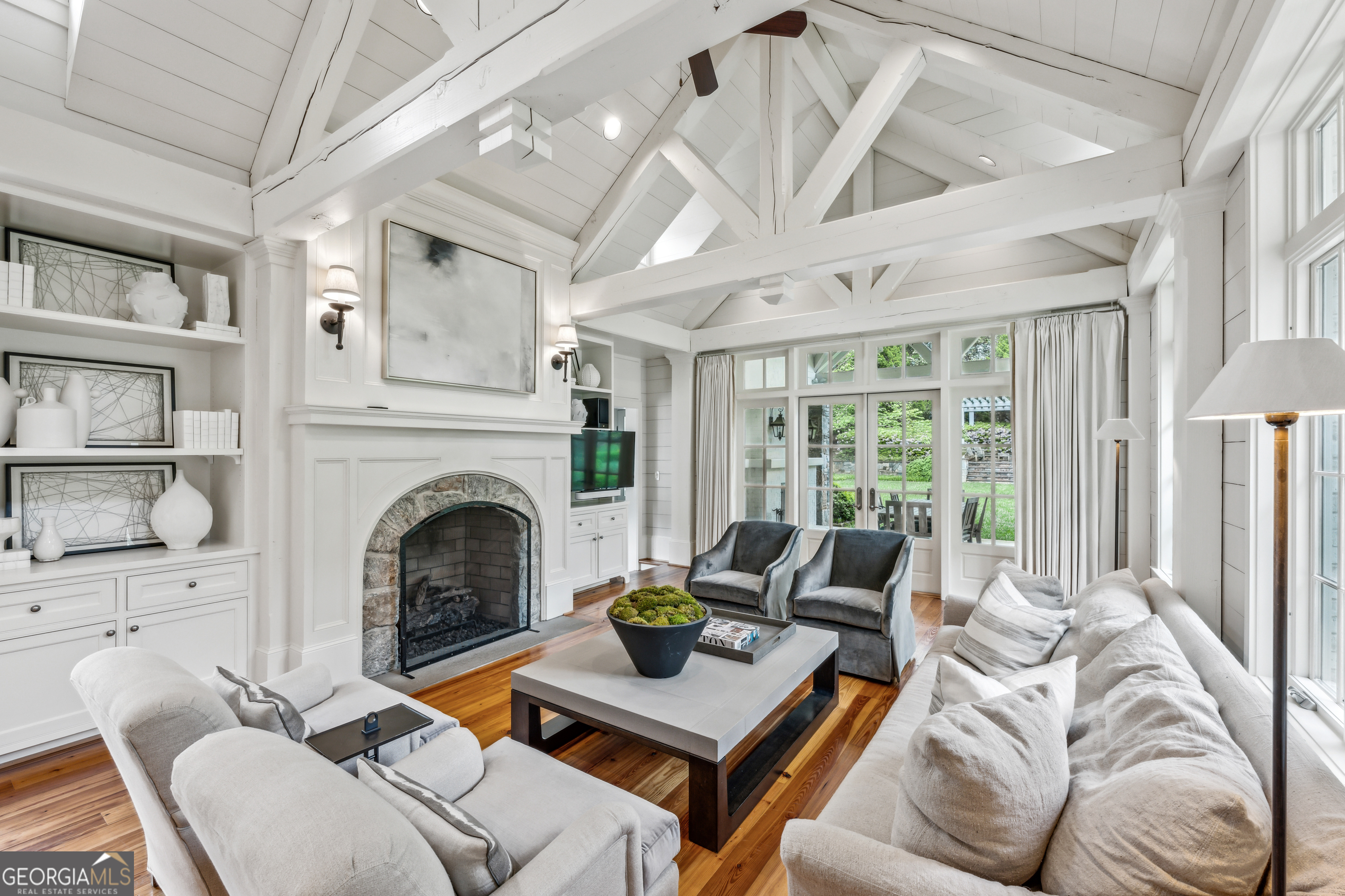 Historic Brookhaven - Residential