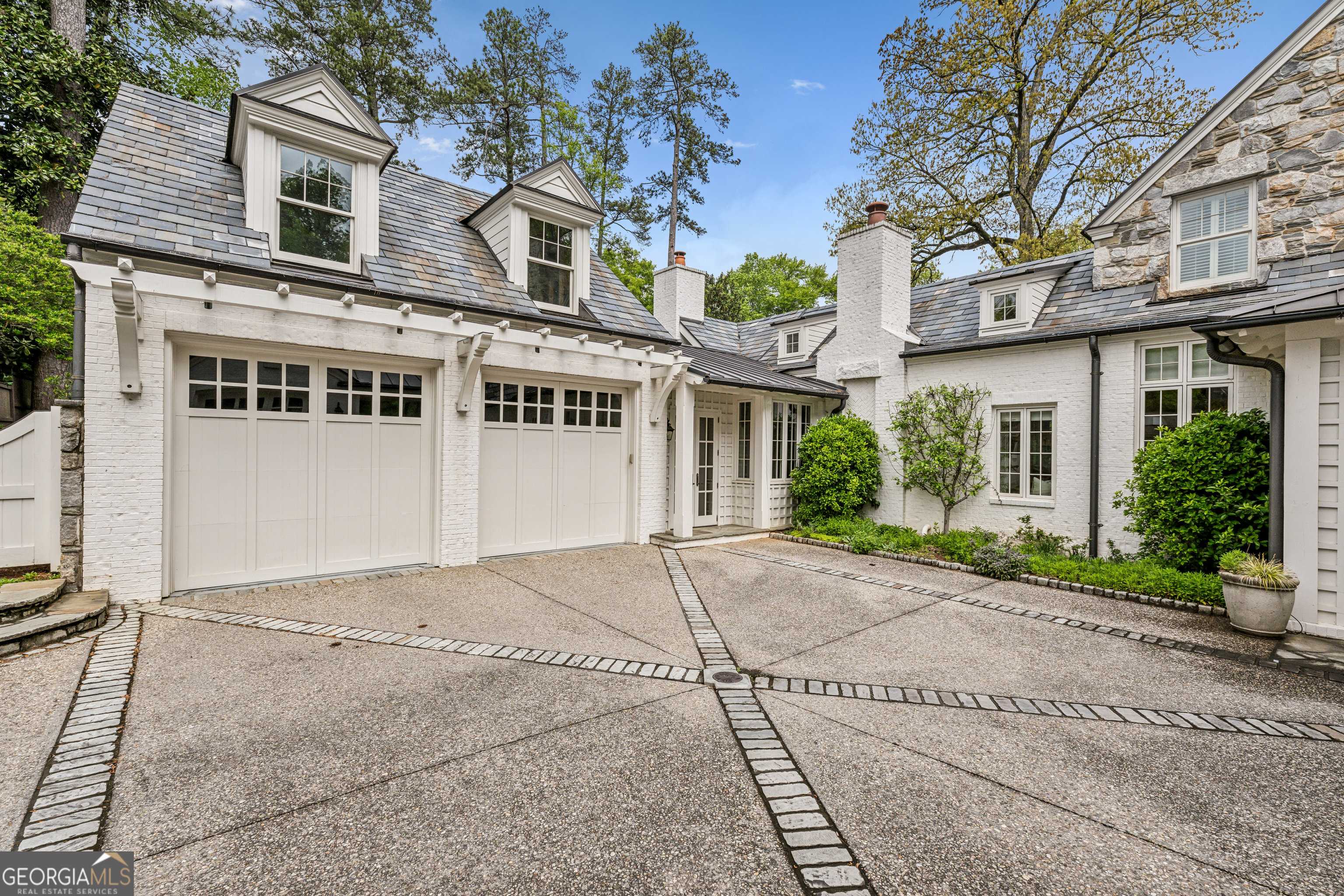 Historic Brookhaven - Residential