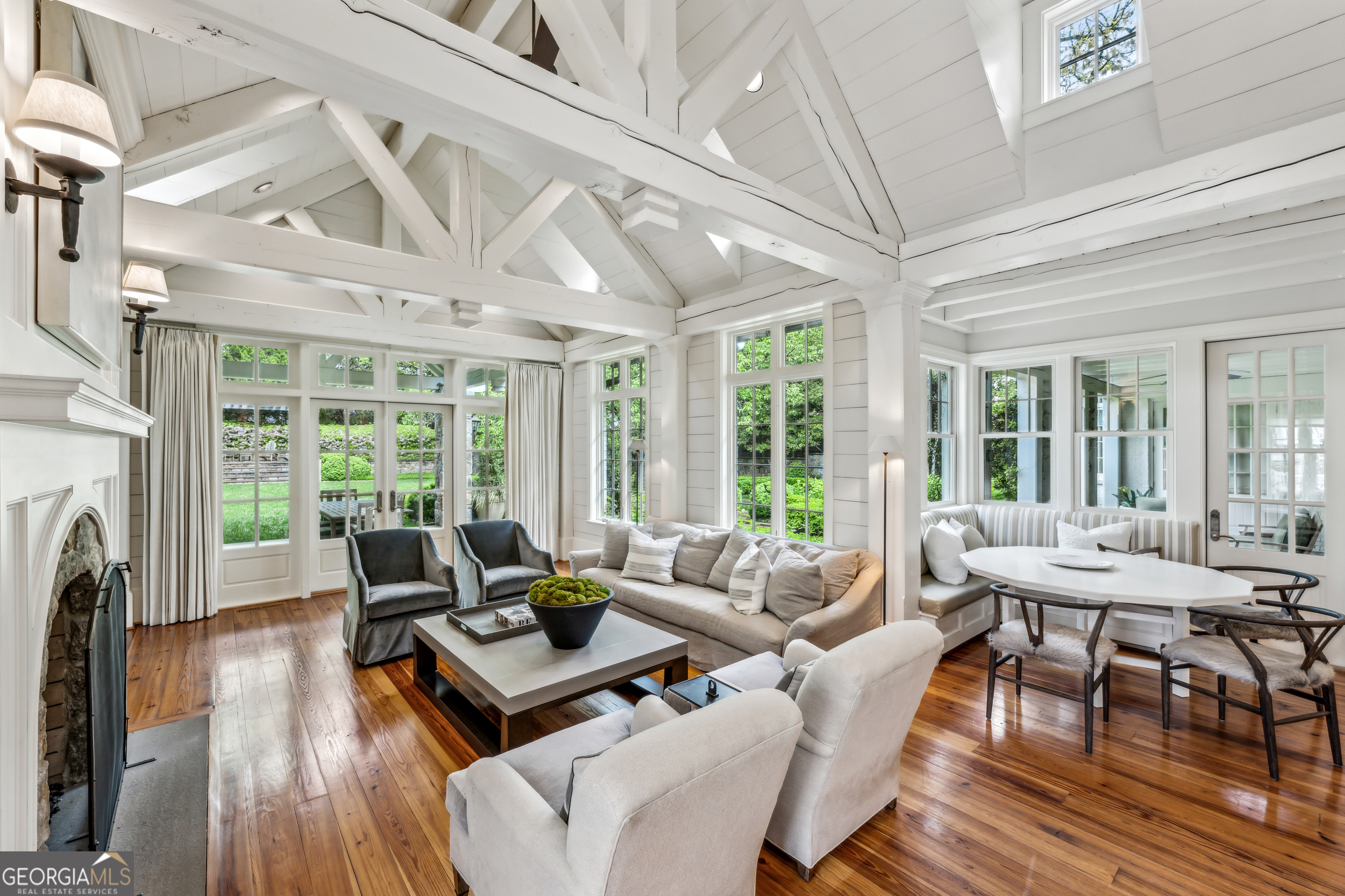 Historic Brookhaven - Residential