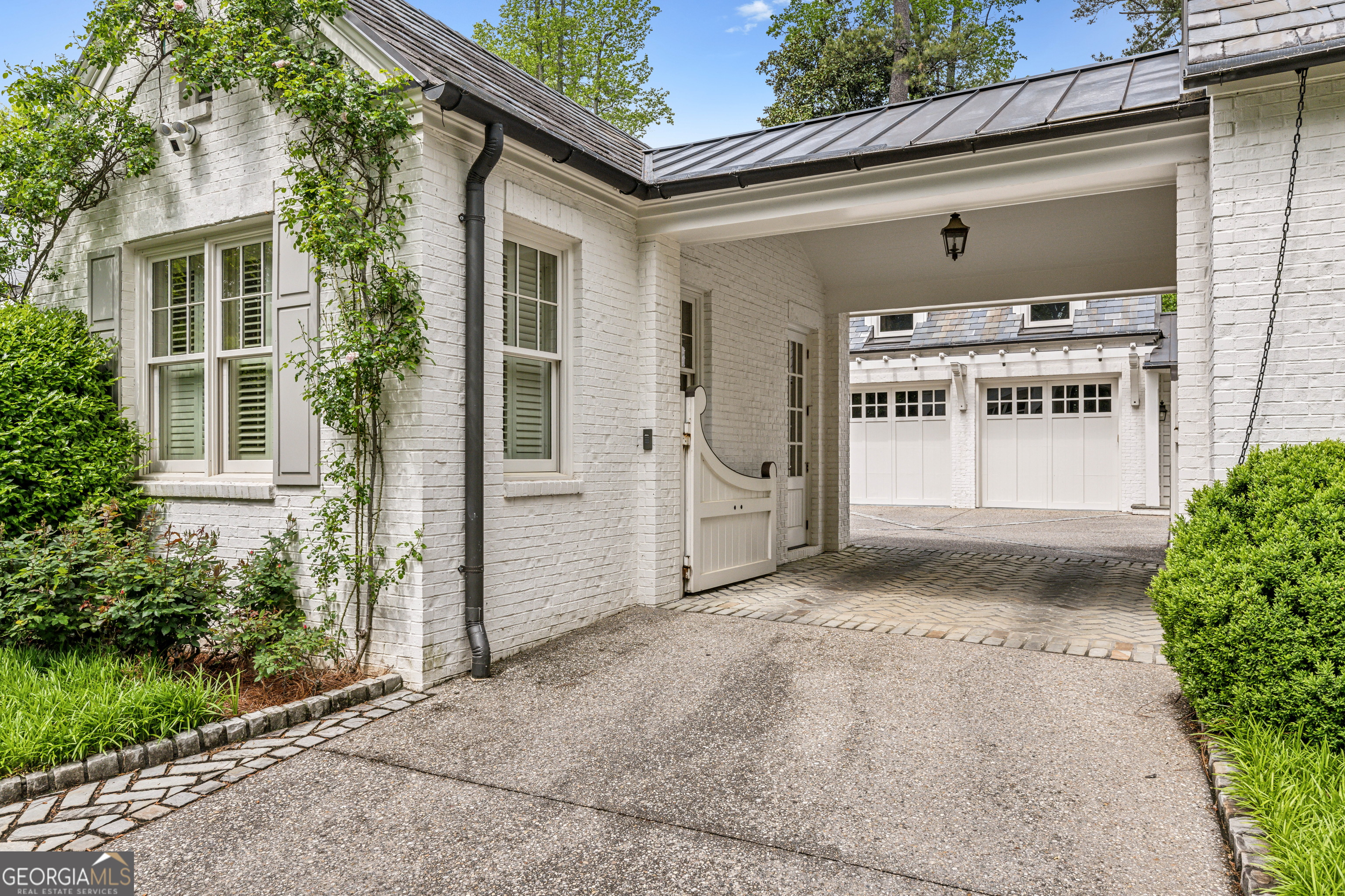 Historic Brookhaven - Residential