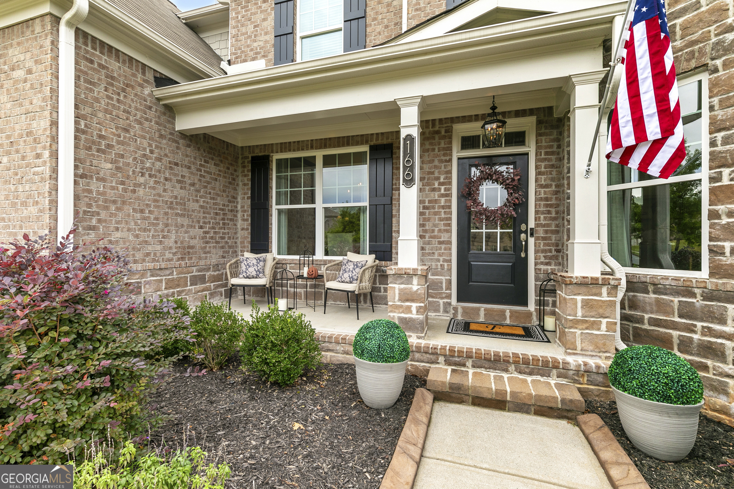 166 Wheaten DR