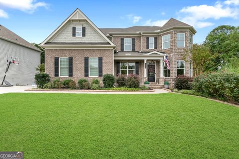 166 Wheaten DR Woodstock GA 30188