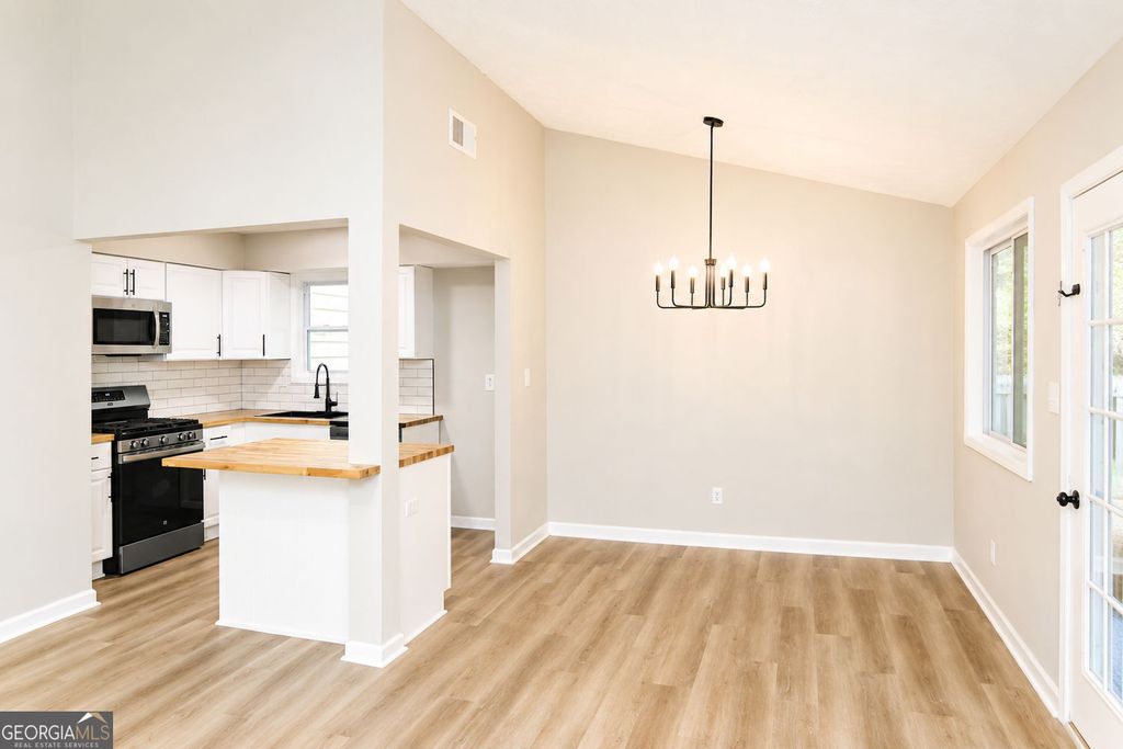 Photo of 418 Martin Drive, Jonesboro, GA 30238 (MLS # 10771306)