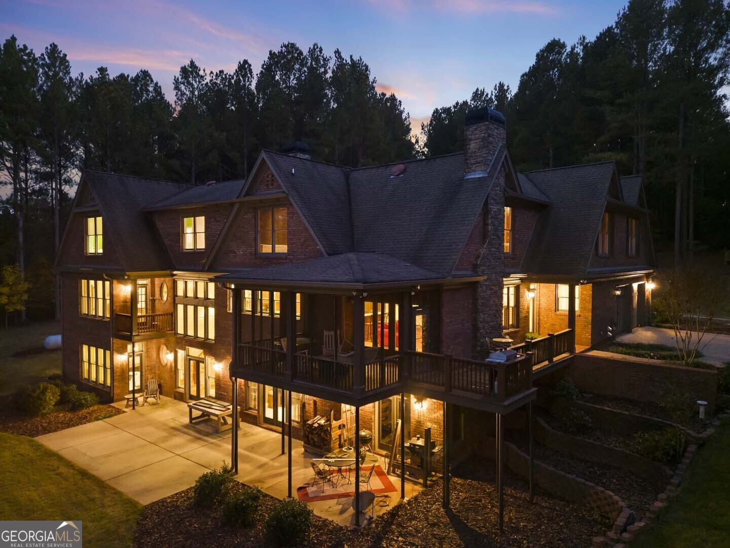 1070 Riverwalk Pointe RD