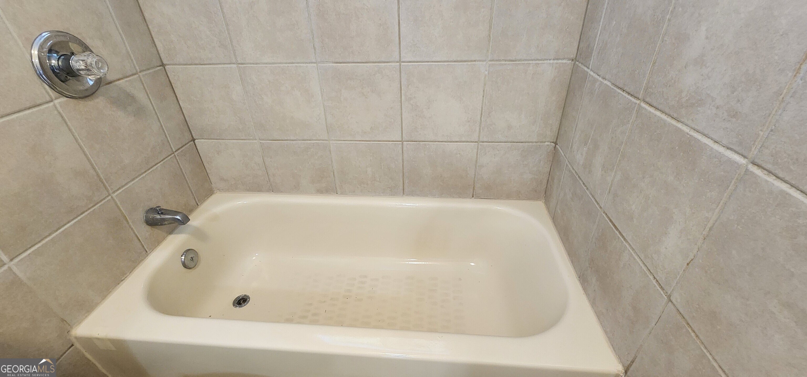 Atlanta, Georgia 30310, United States, 4 Bedrooms Bedrooms, ,1 BathroomBathrooms,Residential,Active,116179