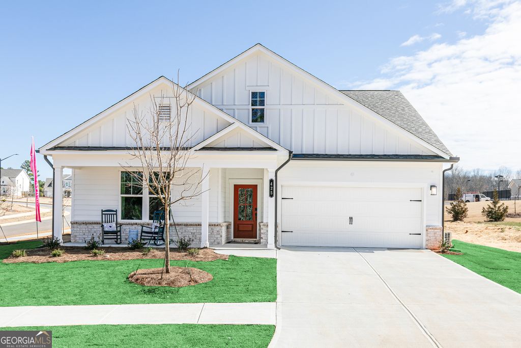 Photo of 153 Chattahoochee Circle, Locust Grove, GA 30248 (MLS # 10680658)