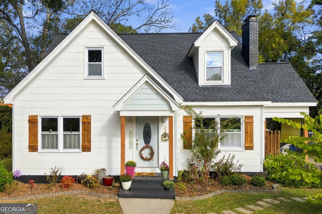 Photo of 225 Bellview Street, Winder, GA 30680 (MLS # 10882235)