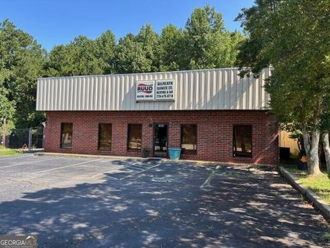 1512 Commercial CT Jonesboro GA 30238