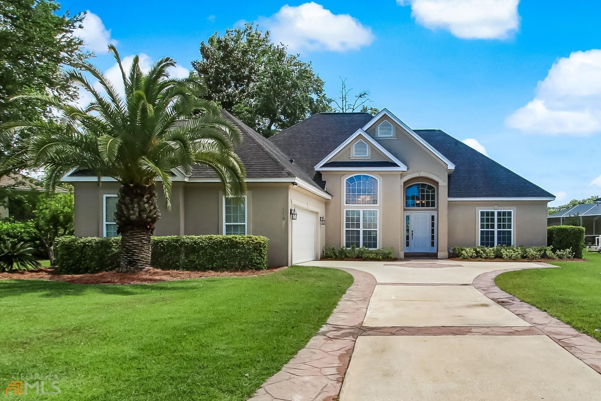 This well maintained 4/3.5 is vacant and ready to show. 2487 sq. ft. has new EVP flooring and carpet. Large family room w/ gas fireplace, granite in the kitchen, stainless steel appliances, cooktop in island, central vac, fenced yard w/ patio & screened porch overlooking the pond with fountain. Sprinkler system on community well. The clubhouse has a full restaurant and is surrounded by a beautiful Davis Love lll golf course. Community pool, walking path, tennis courts. Only 25 minutes to Jax international airport, 15 minutes to Kings Bay Naval Base, 35 minutes to FLETC