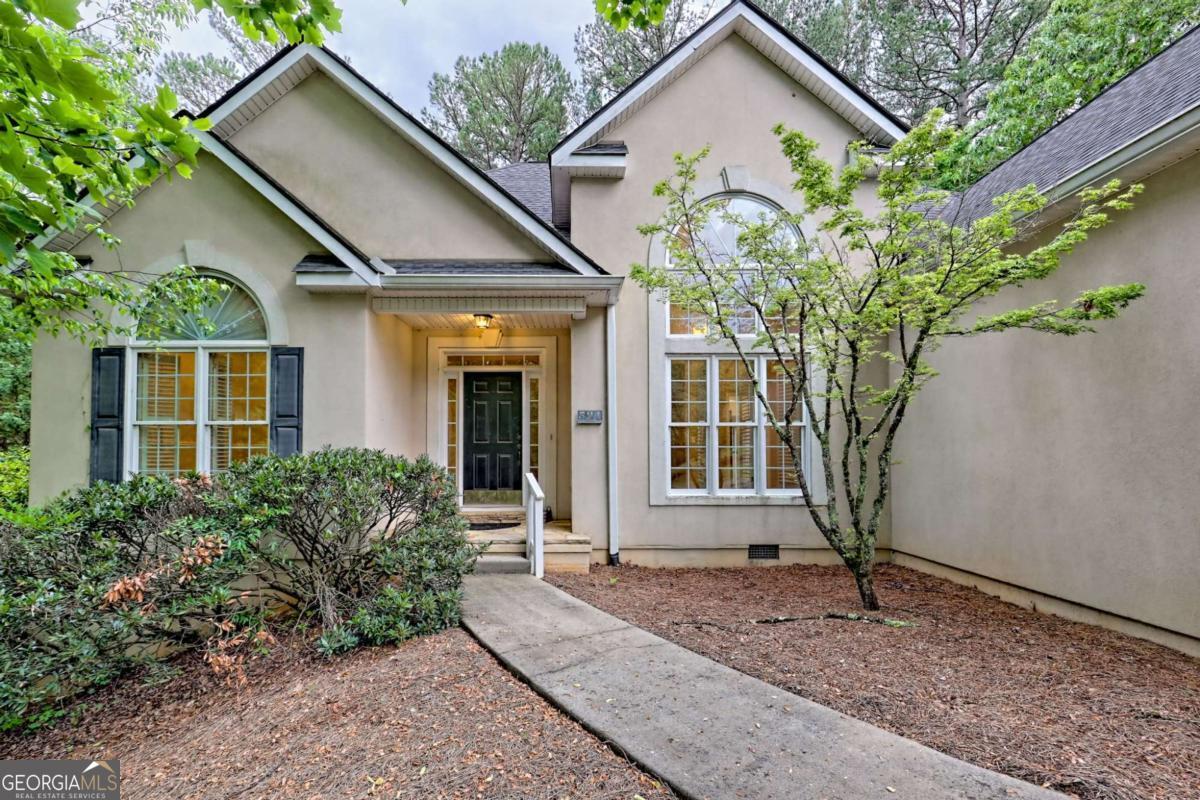 521 Crabapple RD