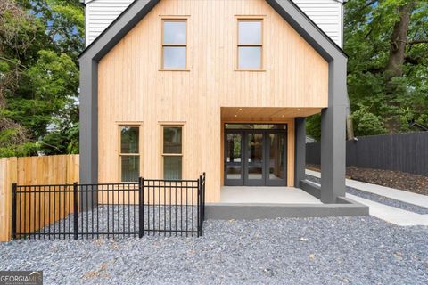 Photo of 1010 Boulevard SE, Atlanta, GA 30312 (MLS # 10681026)