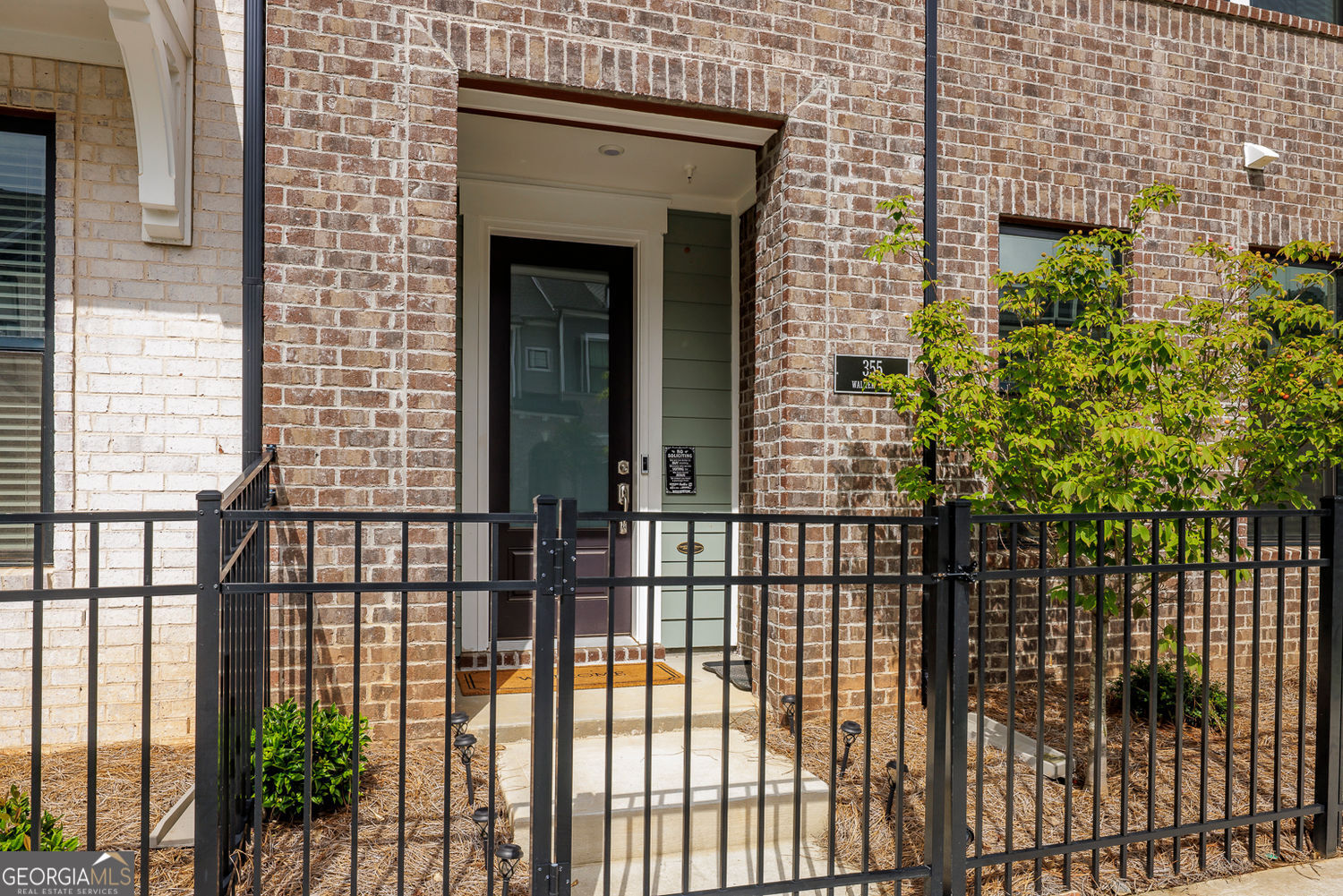 355 Walker AVE