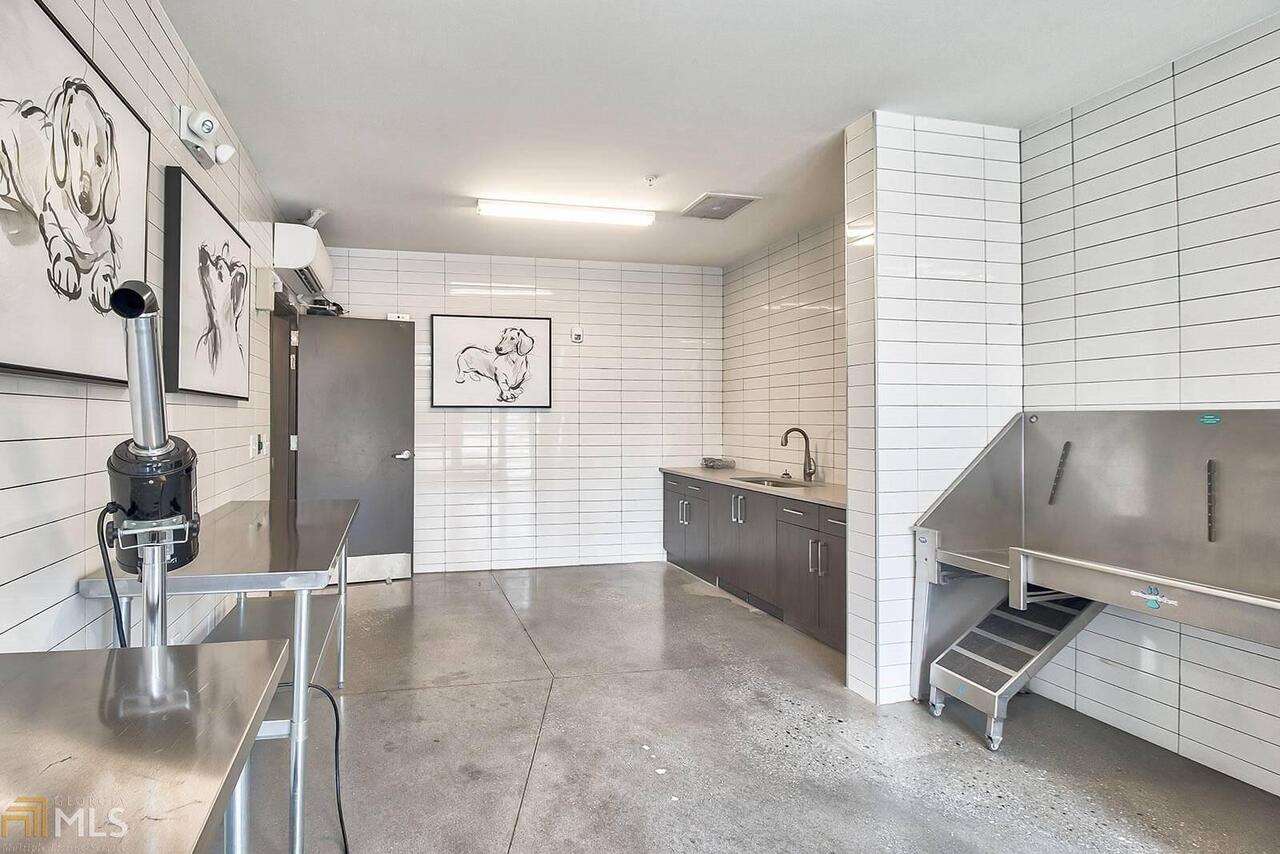 Windsor Parkview - Residential Lease