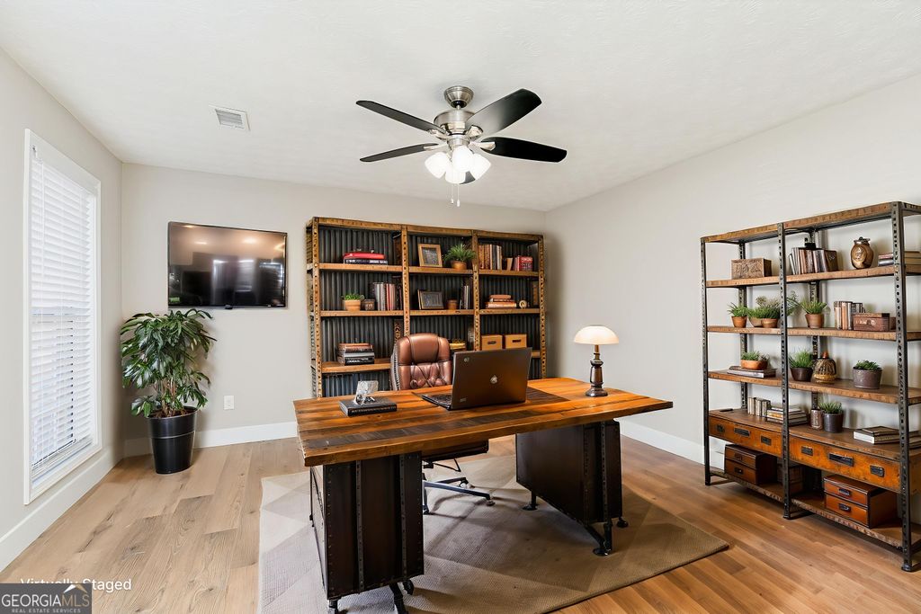 Photo of 224 Eagle Glen Way, Woodstock, GA 30189 (MLS # 10661813)