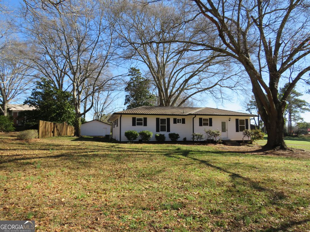 Photo of 220 John Phillips Road, Cedartown, GA 30125 (MLS # 10736984)