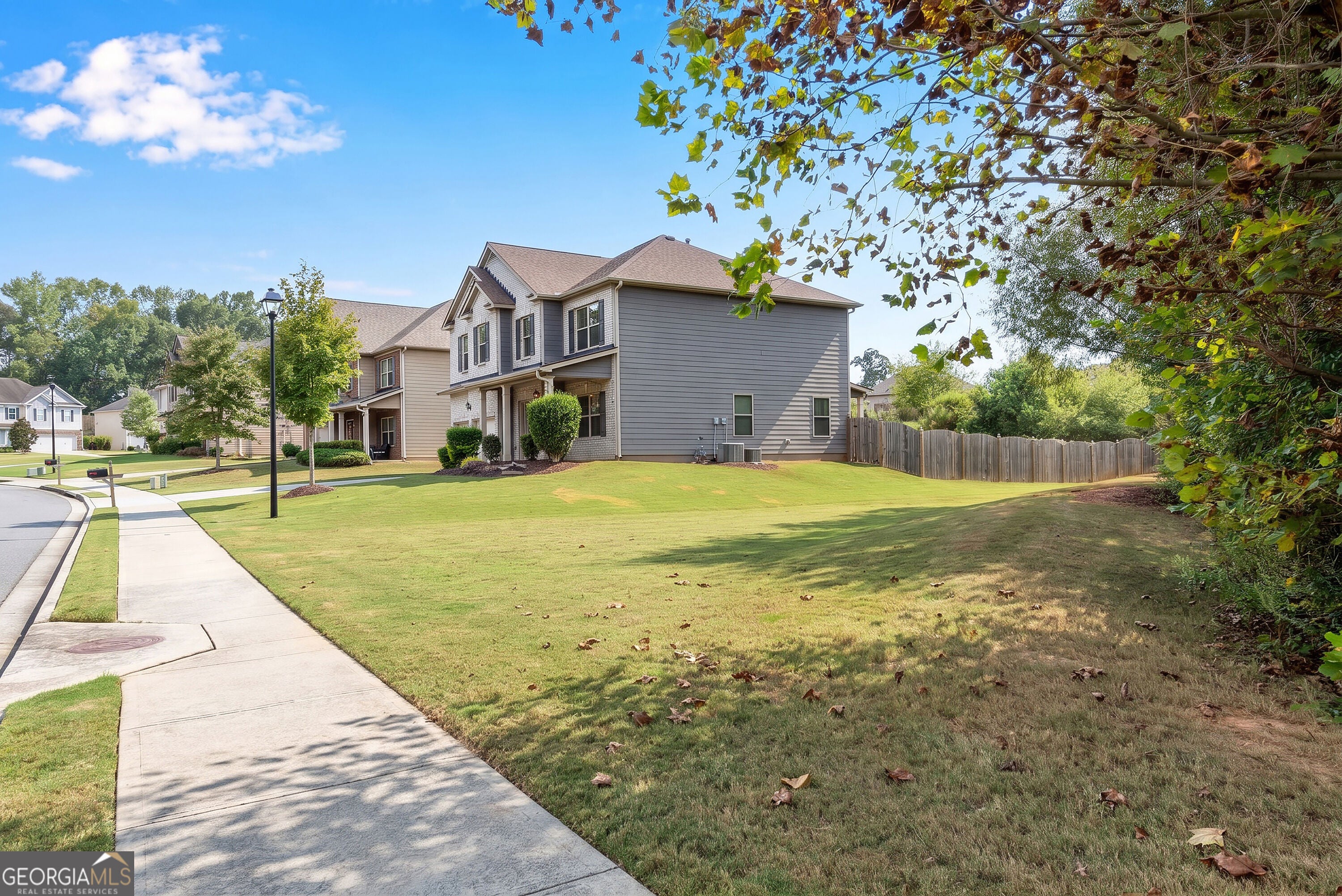 5530 Banner BLVD