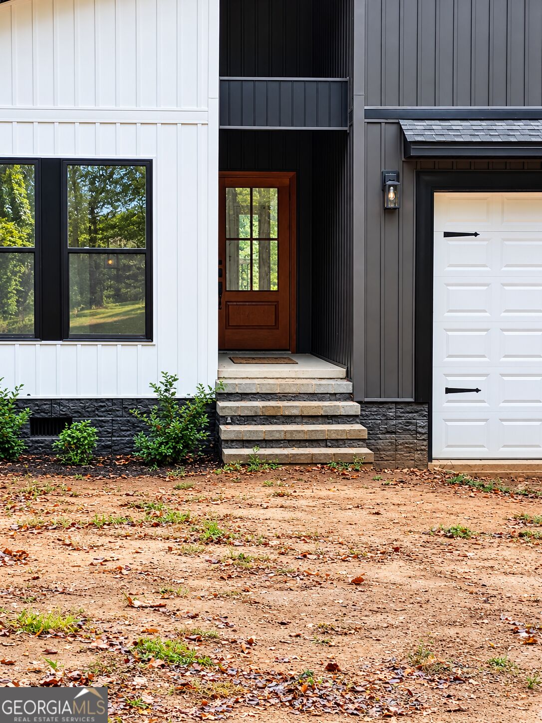250 Merry DR NW