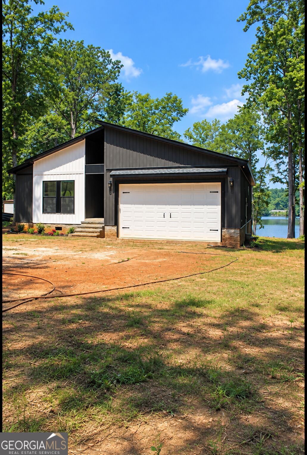 250 Merry DR NW