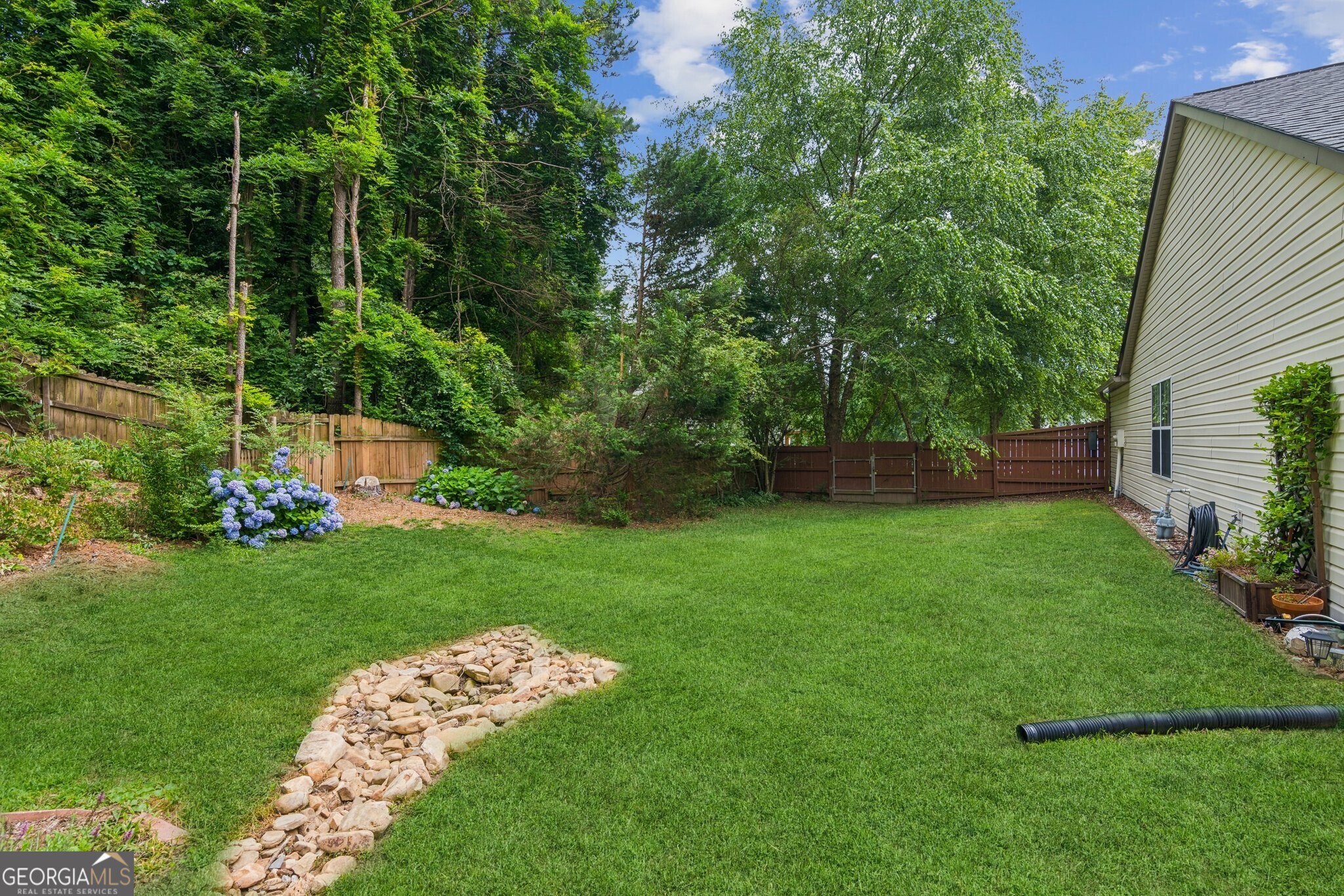 2277 Lazy Days RD