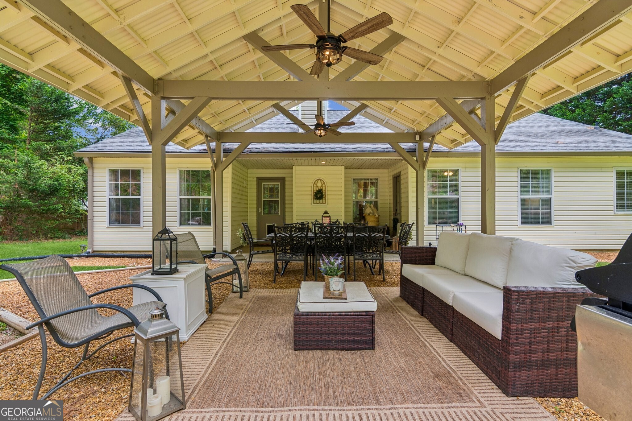 2277 Lazy Days RD