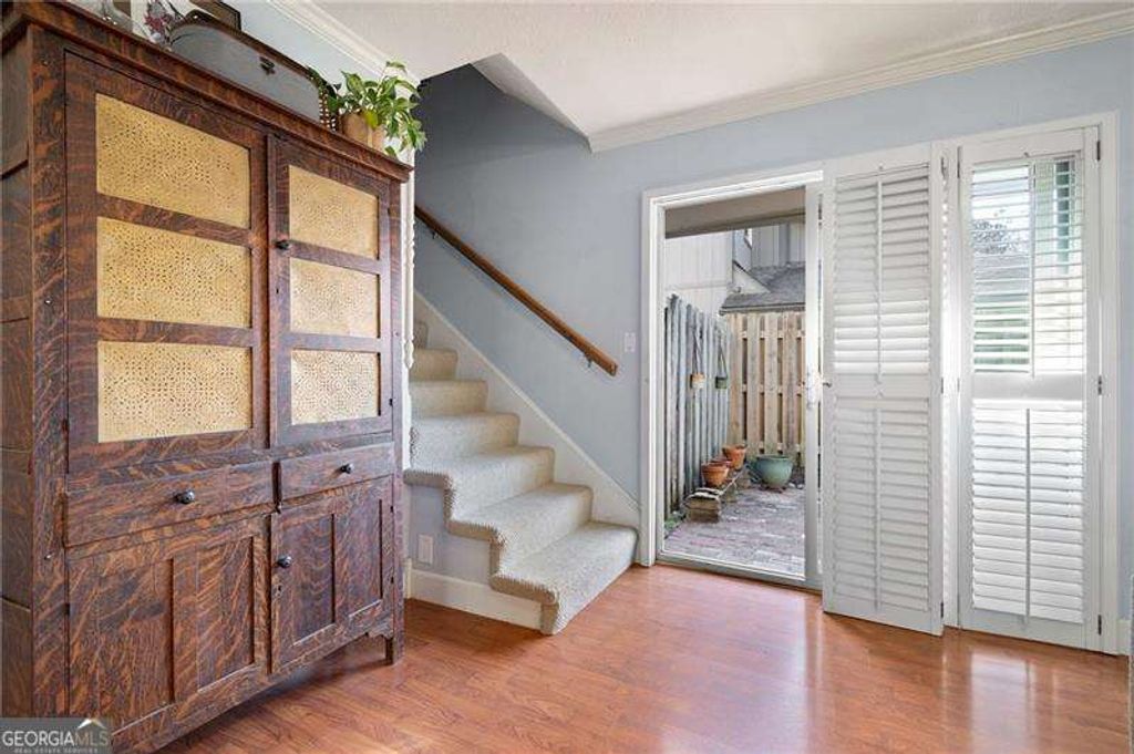 Photo of 380 Manning Villas Drive SW, Marietta, GA 30064 (MLS # 10670203)