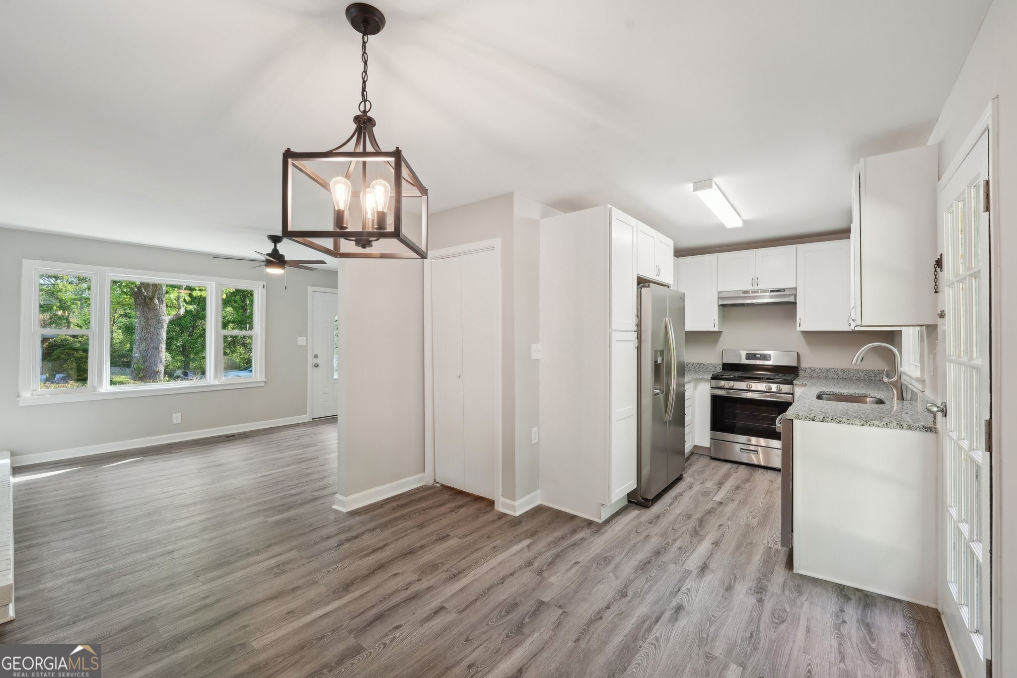 Rockin Hill Manor - Residential