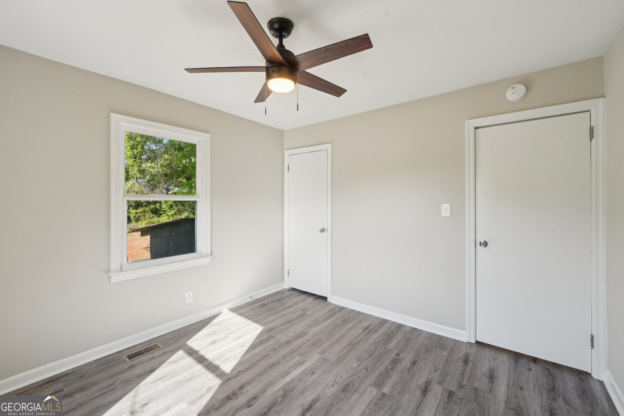 Rockin Hill Manor - Residential