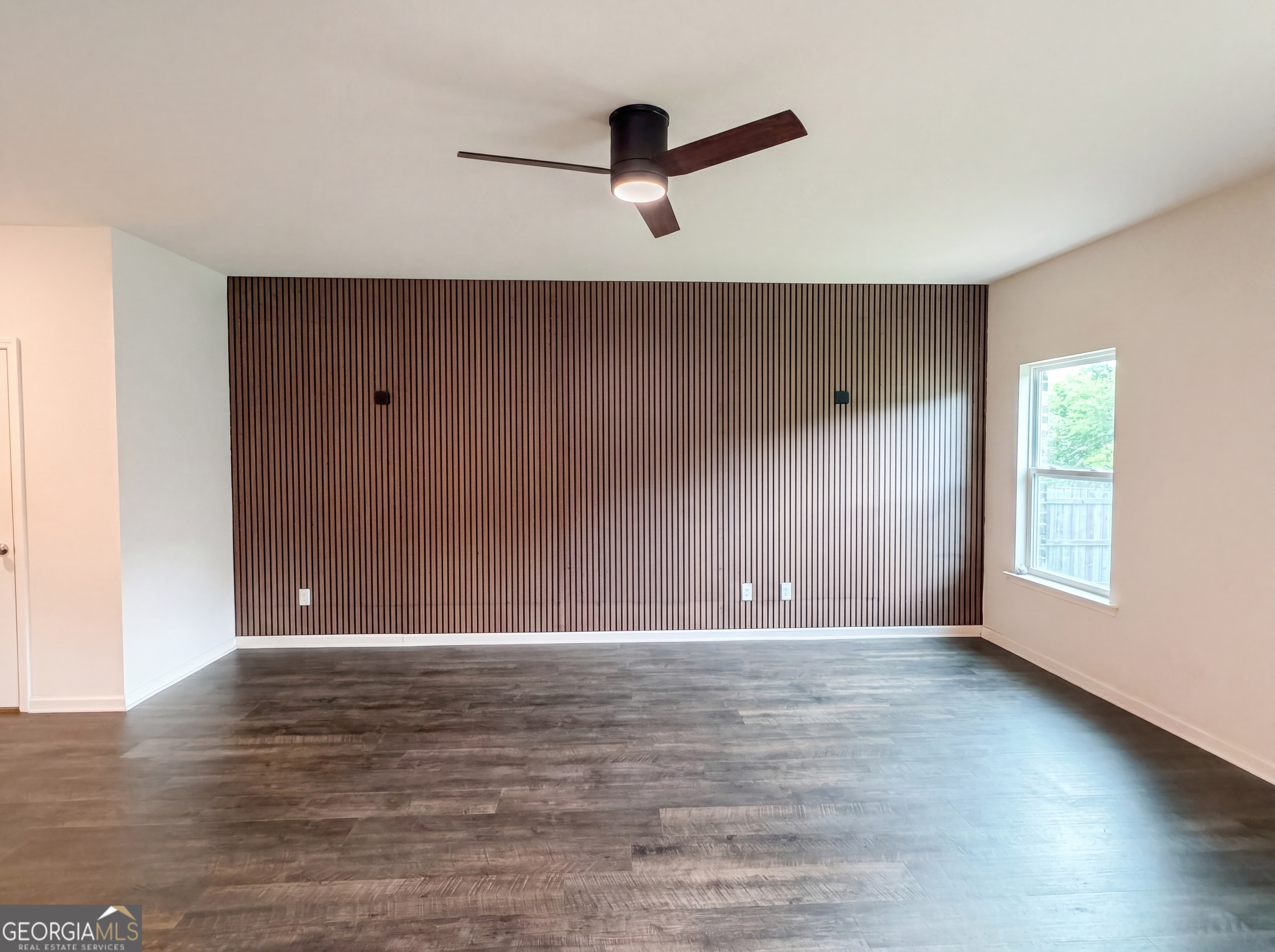 184 Oliver DR